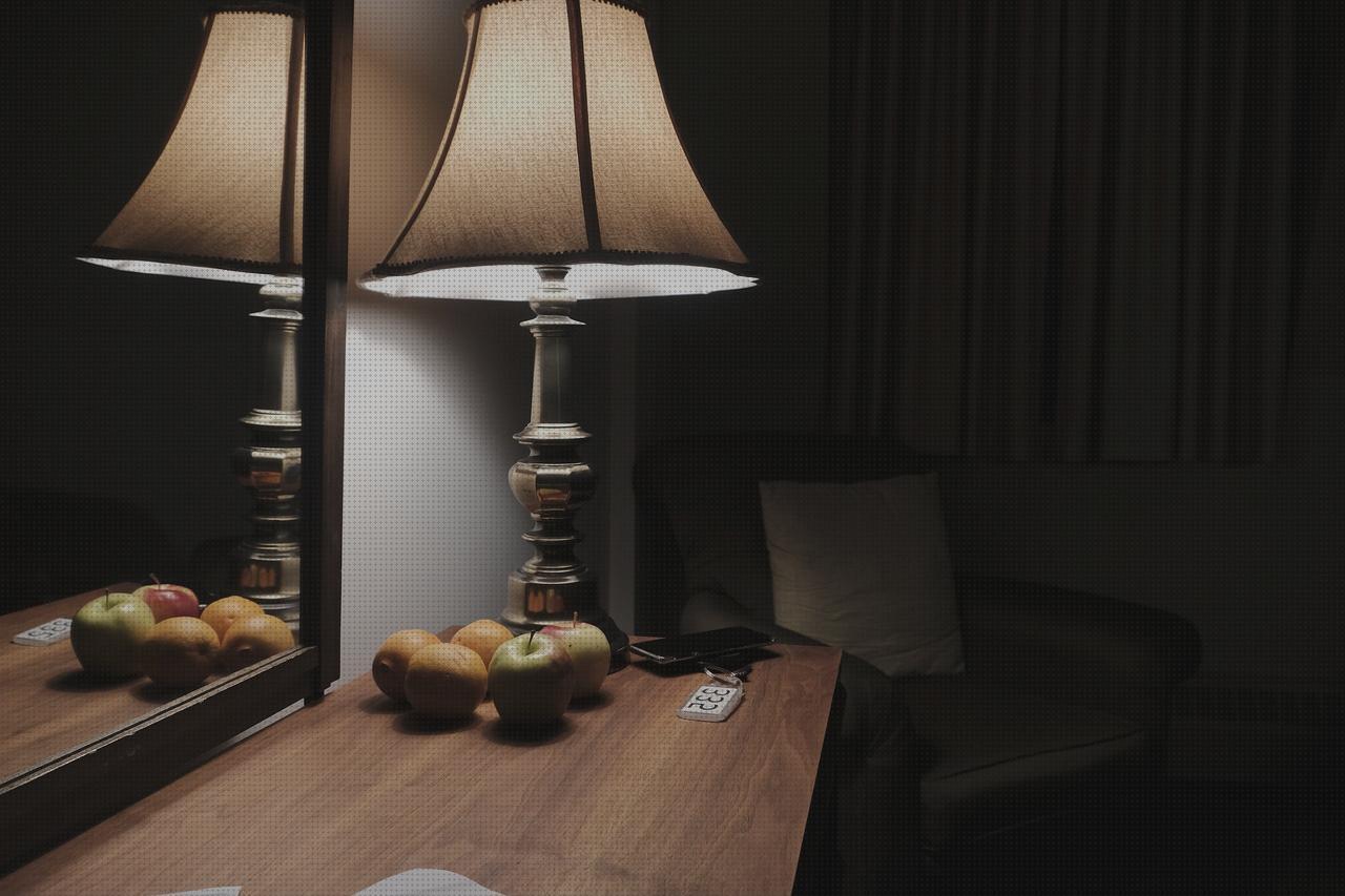¿Dónde poder comprar lampara mesita lampara linterna lampara mesita dormitorio de cristal?